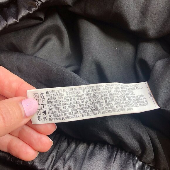 Forever 21 Black Satin Oversized Pullover Hoodie Bomber Size XS - Picture 6 of 9